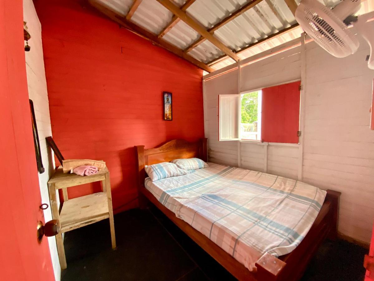 Hostal Paraiso Остров Мукура Номер фото